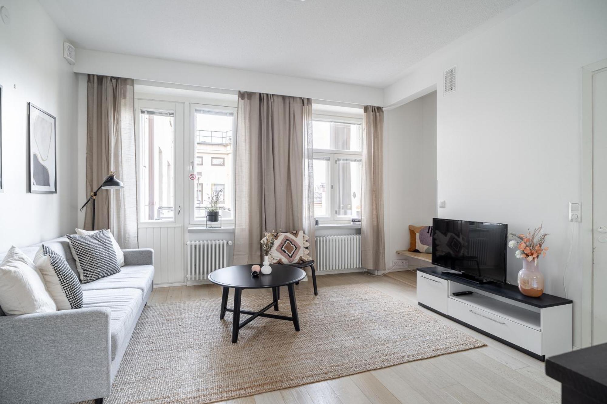 "Penthouse" - Renovated 1Br Apt With Sauna & 60M2 Private Terrace, Hosted By 2Ndhomes Tampere Dış mekan fotoğraf